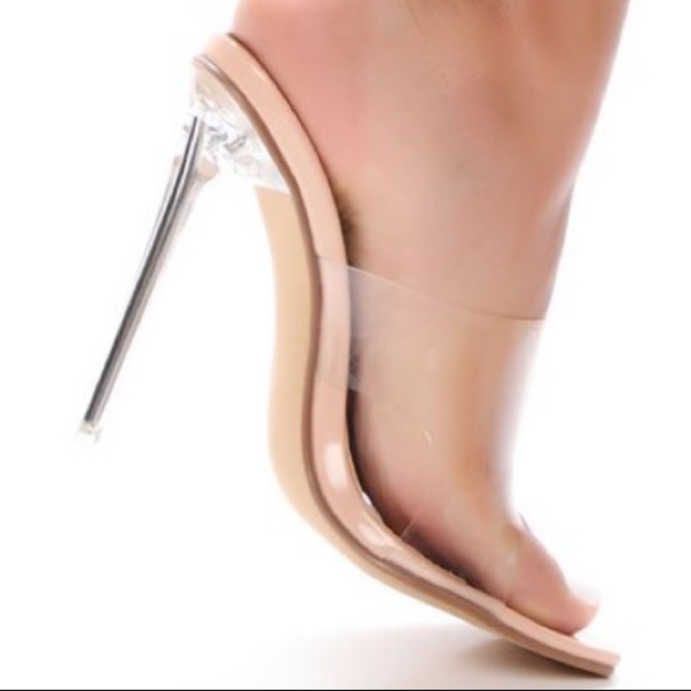 New Nude color Mule Heels - Sz 7.5US